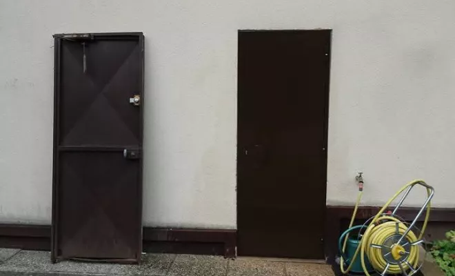 Installation de porte d'entrée de service, Dax, MALS Serrurerie Métallerie